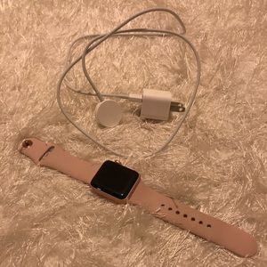 Apple Watch seeies 3 38mm rose gold